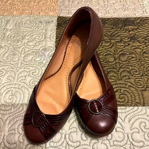 8 1/2 Clarks from the Artesian Collection